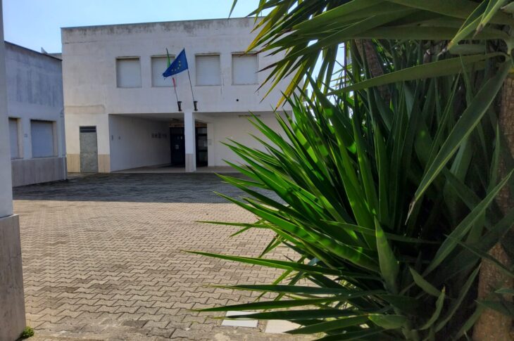 ingresso scuola primaria Bozzano